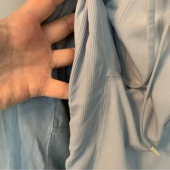 Lululemon Beyond the  Studio Crop Blue Linen Swift Fabric 8 - Picture 11 of 15
